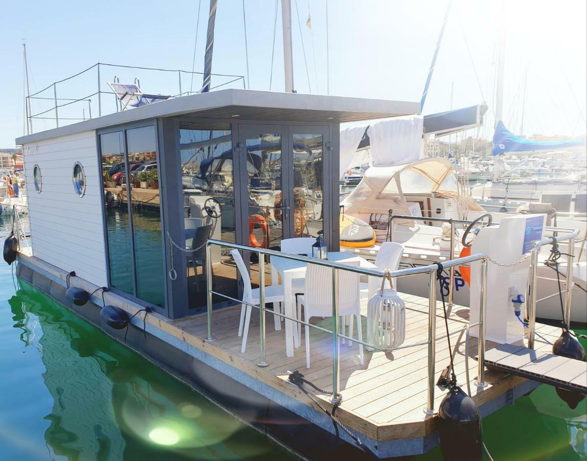 Houseboat Seabreeze Hotel Алгеро Екстериор снимка