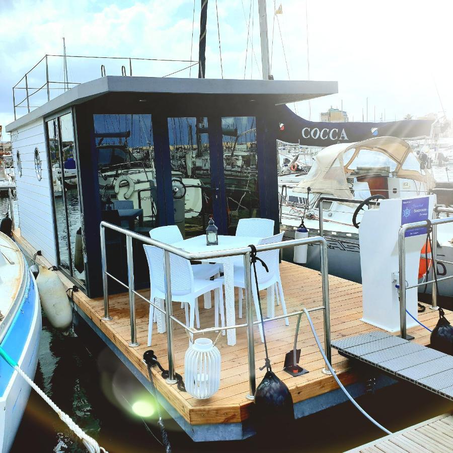 Houseboat Seabreeze Hotel Алгеро Екстериор снимка